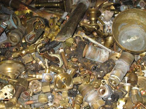Cleaning Up Yellow Brass for Scrap 